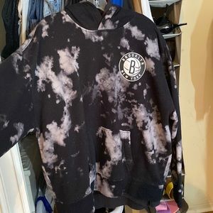 Mens hoodie size XL. Used 2x only